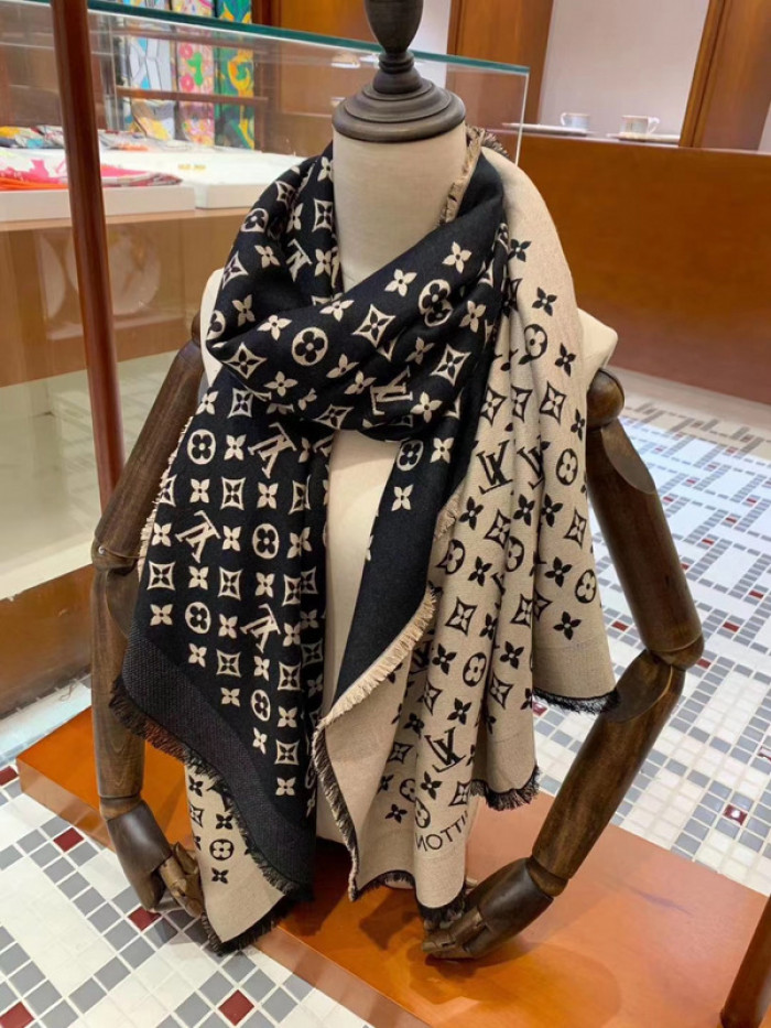 Lou1su1tt SCARF