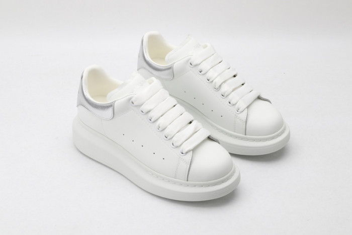 MQ Sneakers