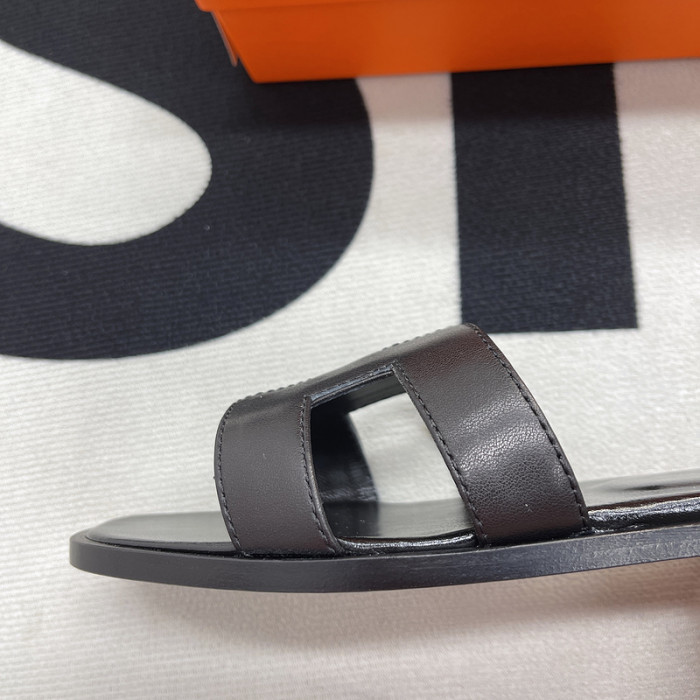 Hemr3 Slippers