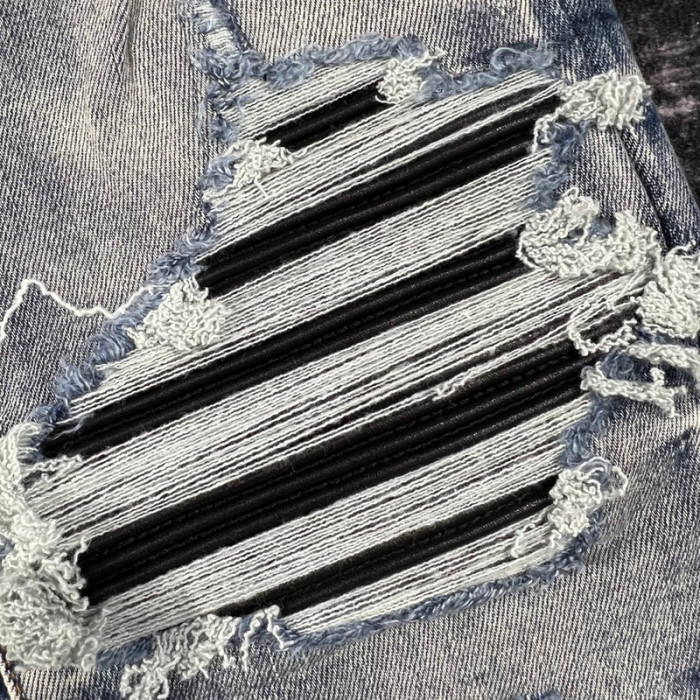 AM1R1 JEANS