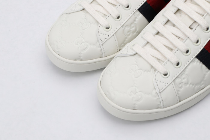 Gu66 Ace Embroidered Low-Top Sneaker
