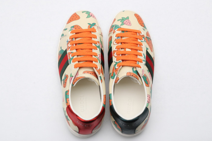 Gu66 Ace Embroidered Low-Top Sneaker