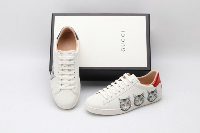 Gu66 Ace Embroidered Low-Top Sneaker
