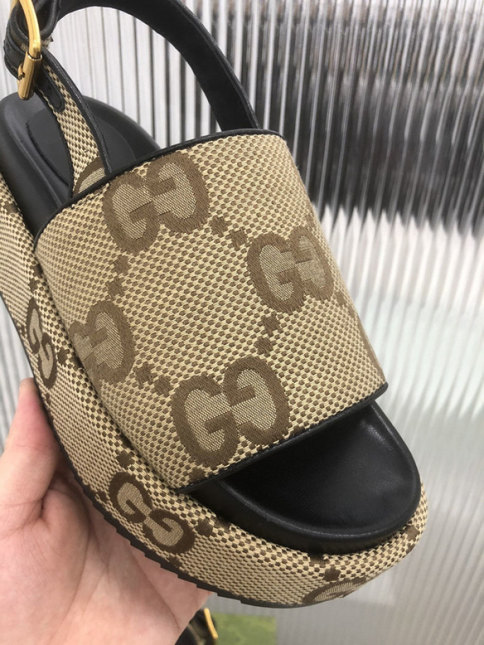 Gu66 SLIPPERS