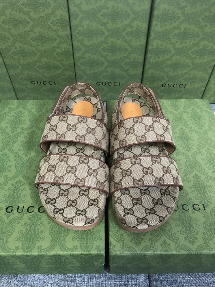 Gu66 SLIPPERS