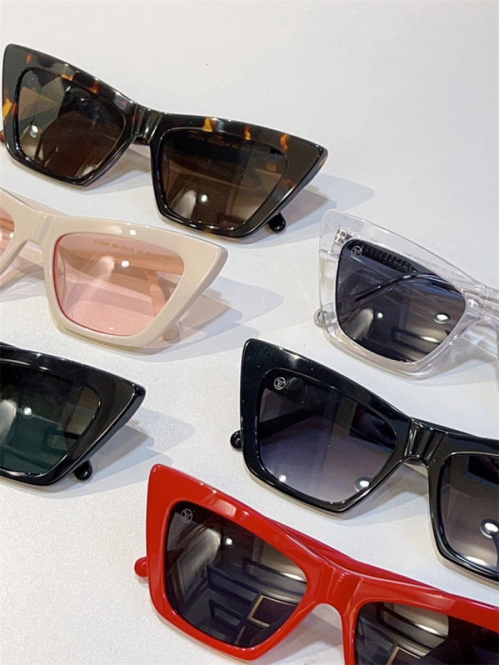Lou1su1tt Sunglasses