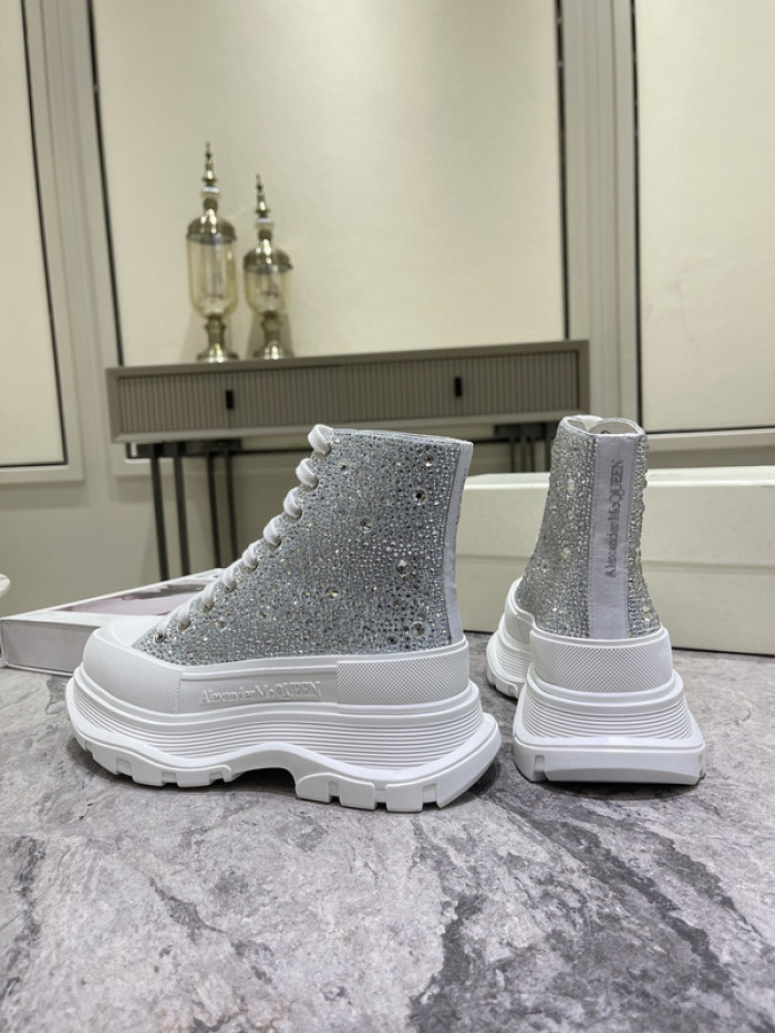 MQ Sneakers