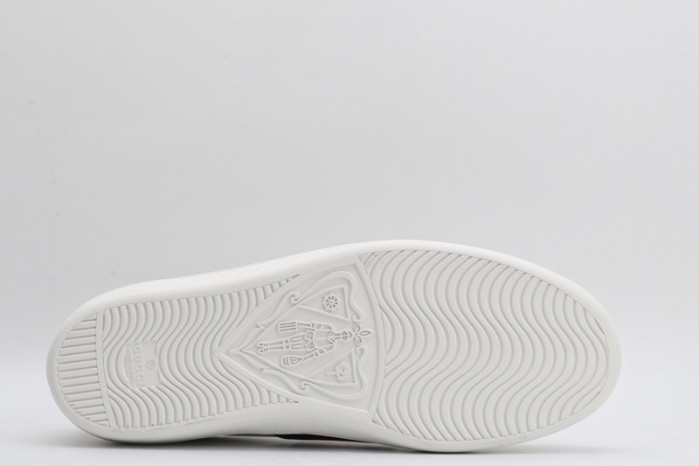 Gu66 Ace Embroidered Low-Top Sneaker