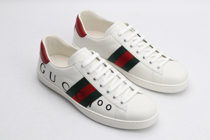 Gu66 Ace Embroidered Low-Top Sneaker