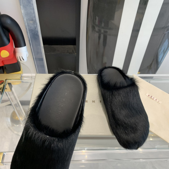 Marni Fur slides
