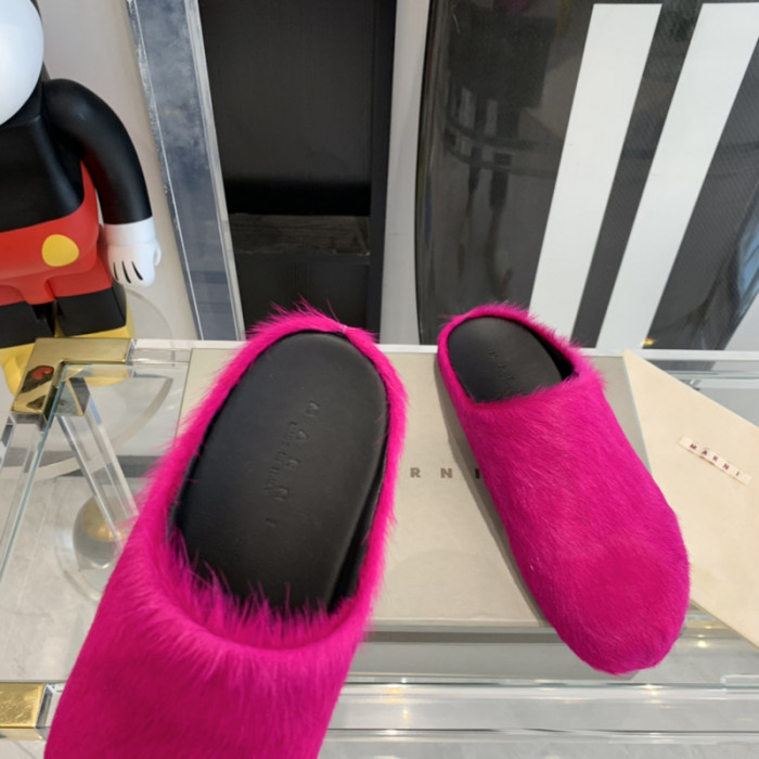 Marni Fur slides