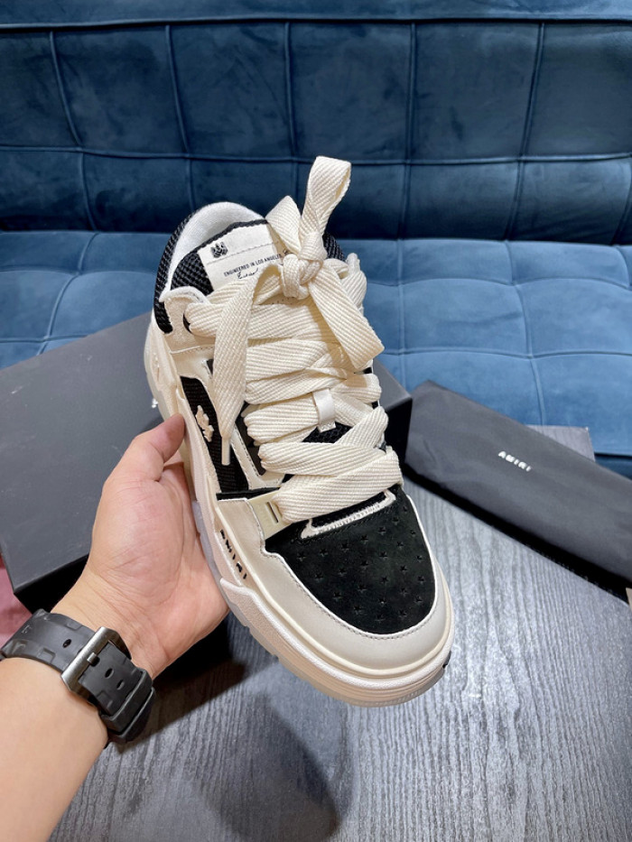 AM1R1 Skel Top Low