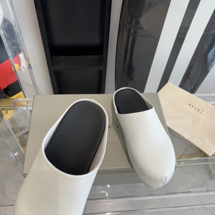 Marni Fur slides