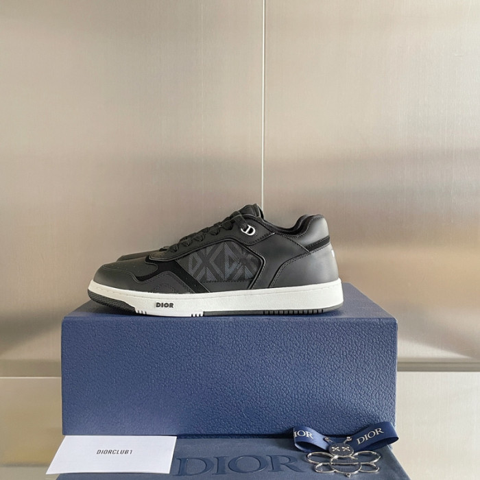 D10R B27 Sneaker