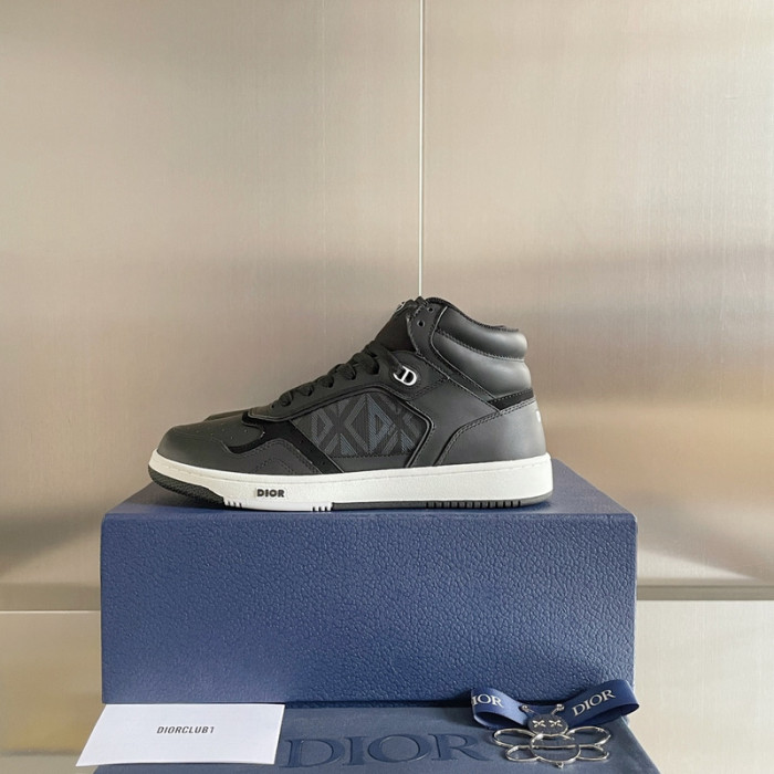 D10R B27 Sneaker