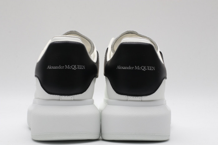 MQ Sneakers