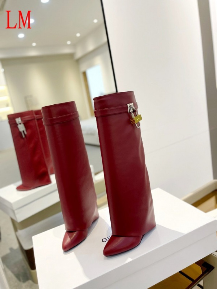 G1VENCHY BOOTS