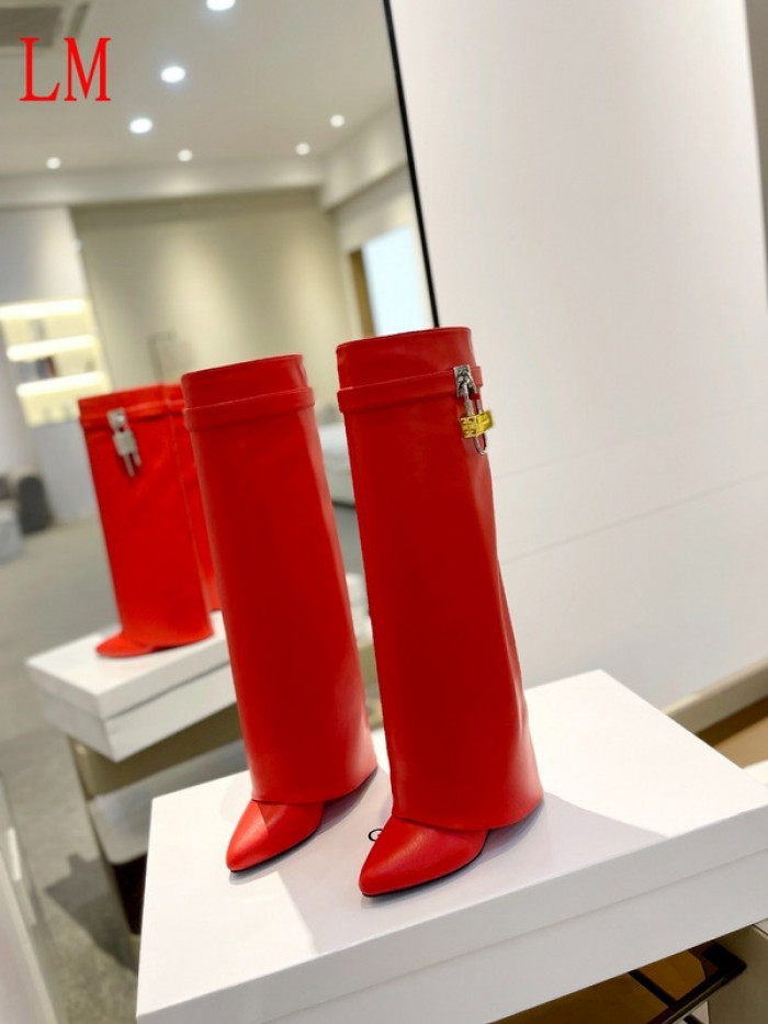 G1VENCHY BOOTS