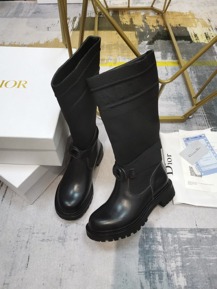 D10R Female boots