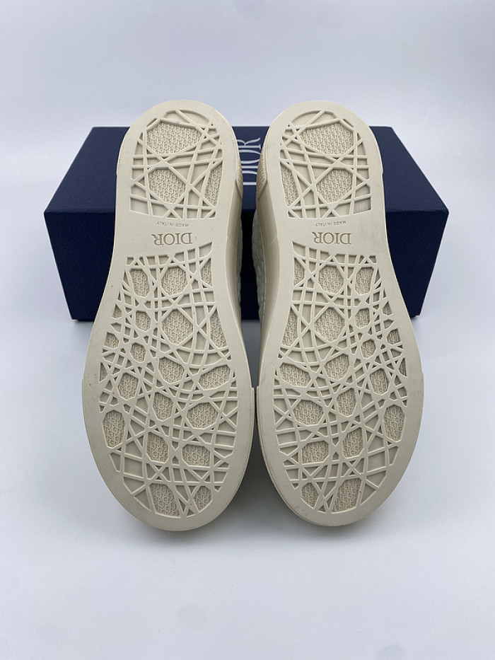 D10R B33 Sneaker