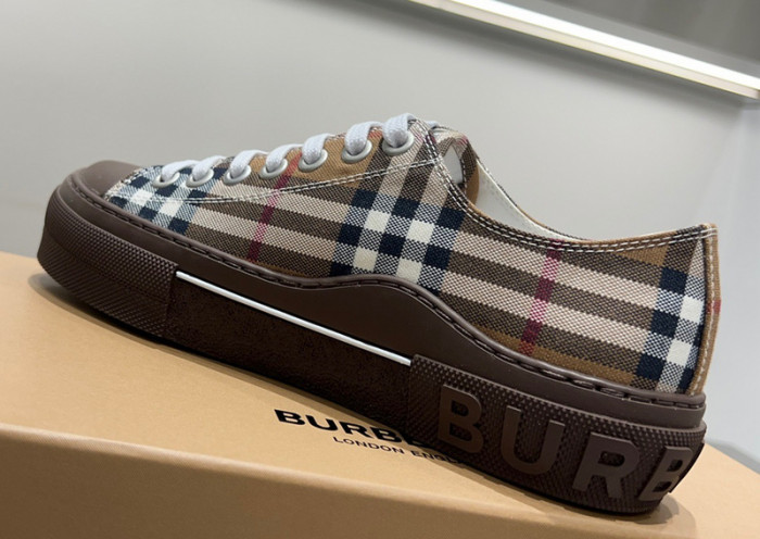 BUR SNEAKER