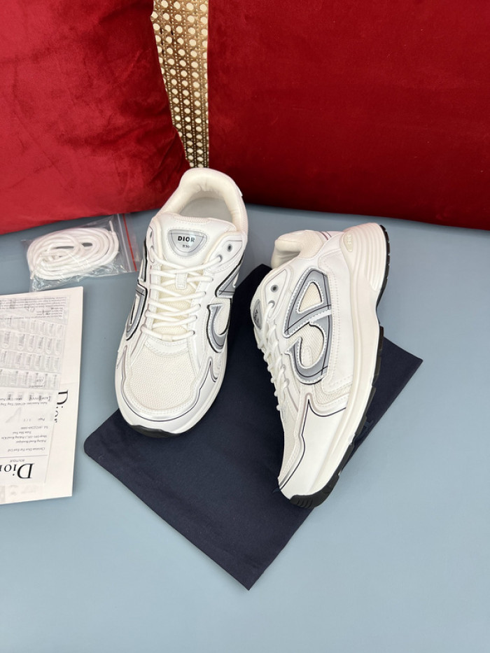 D10R B30 SNEAKER