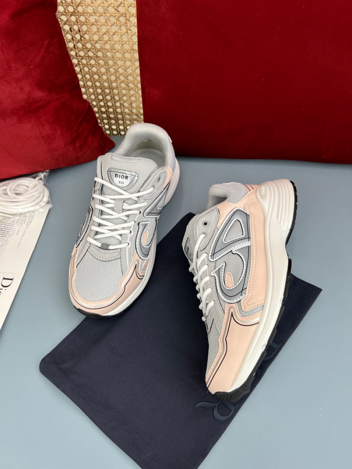 D10R B30 SNEAKER