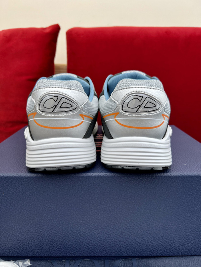 D10R B30 SNEAKER