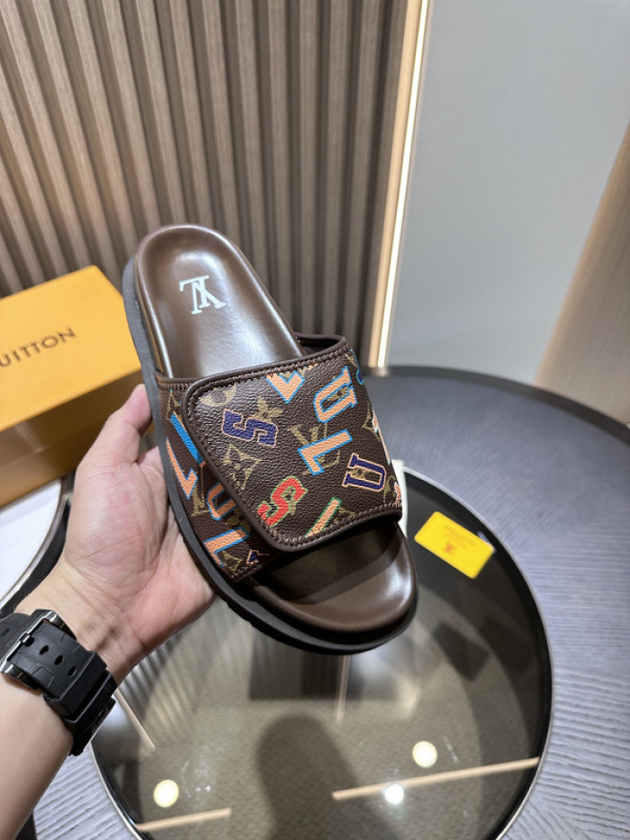 Lou1su1tt slides