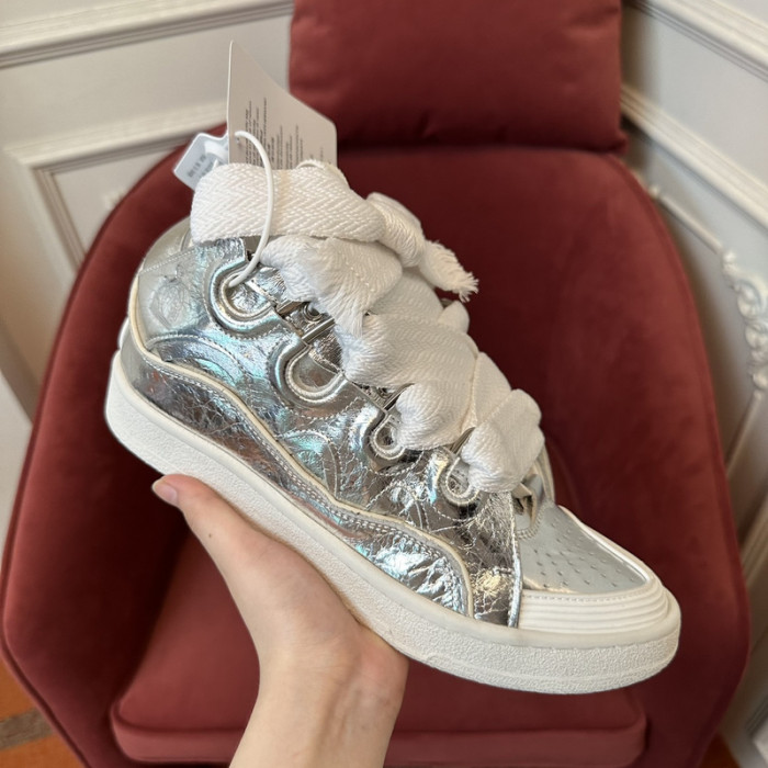 LANEVN Sneakers