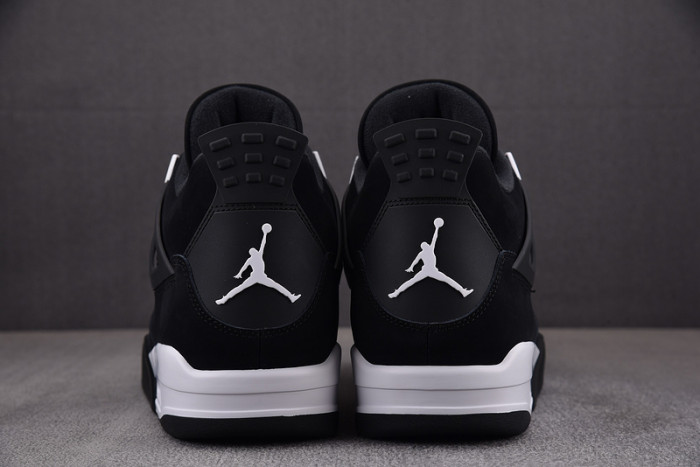Air Jordan 4 "White Thunder" FQ8138-001