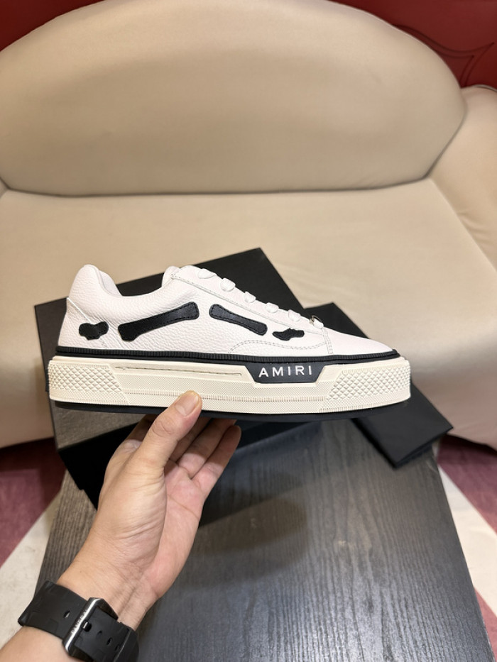 AM1R1 Skel Top Low