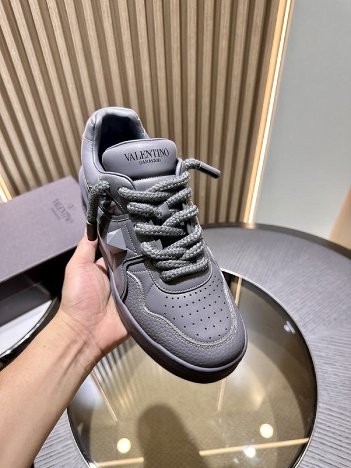 Valnetin0 One Stud Low-Top