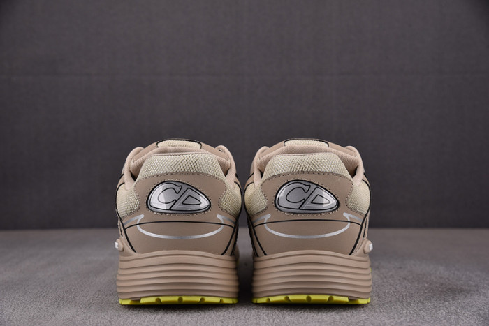 D10R B30 SNEAKER