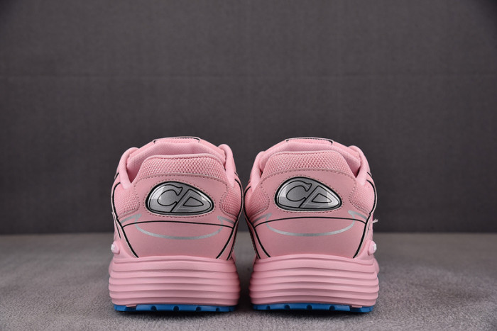 D10R B30 SNEAKER
