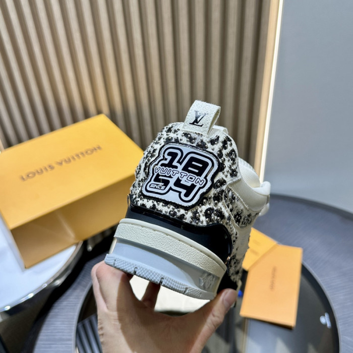 Lou1su1tt Skate Sneaker