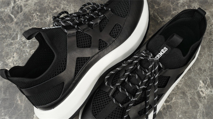H**me5 Sneaker