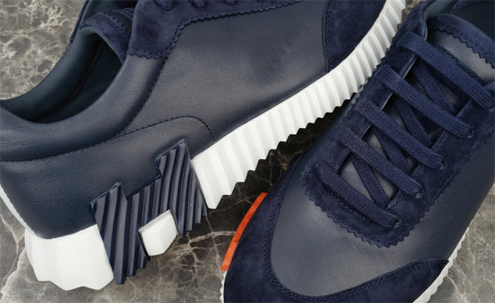 H**me5 Sneaker