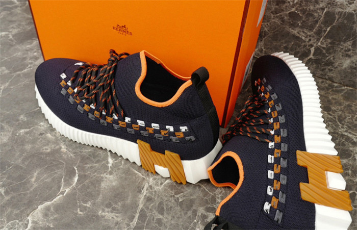 H**me5 Sneaker