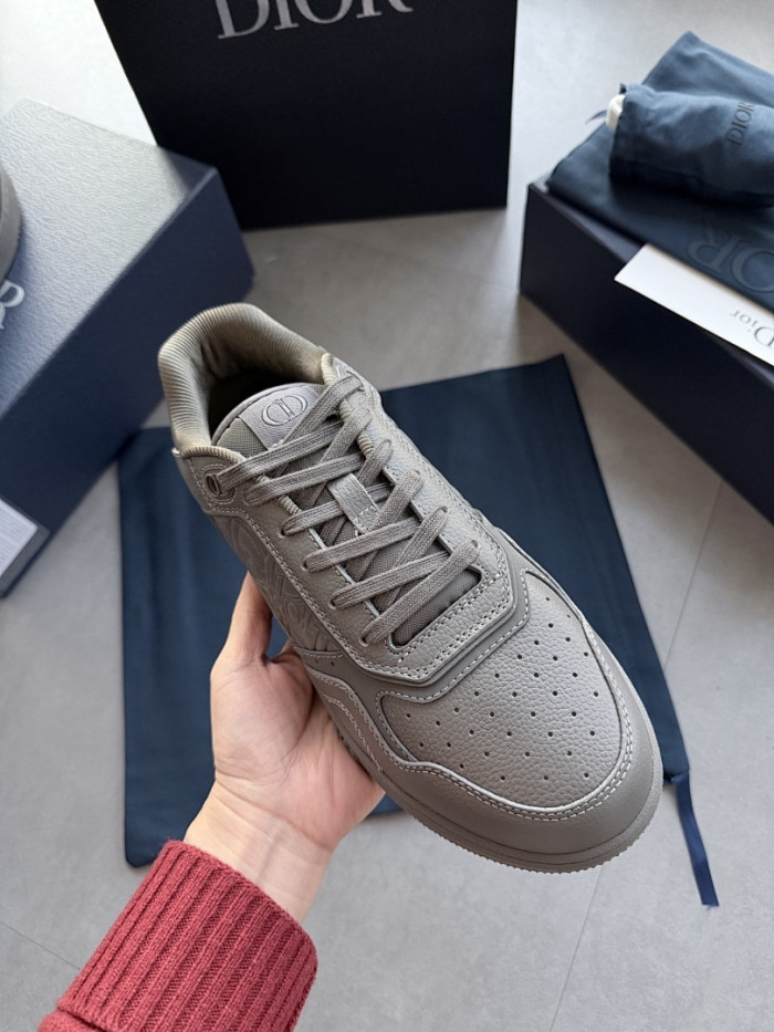 D10R B27 Sneaker