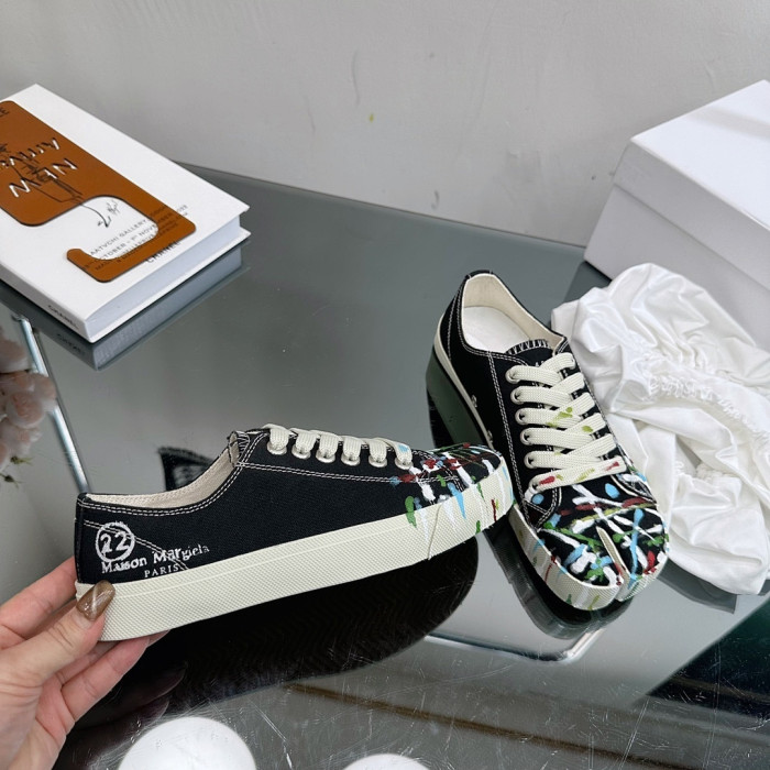Ma1s0n Marg*e1a Tabi Low Top