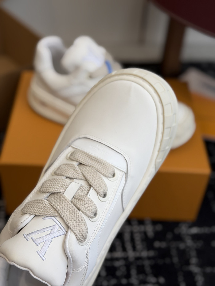 Lou1su1tt Tilted Sneaker