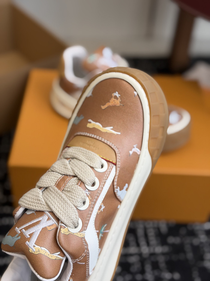 Lou1su1tt Tilted Sneaker
