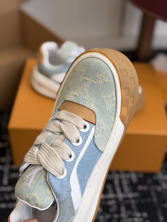 Lou1su1tt Tilted Sneaker