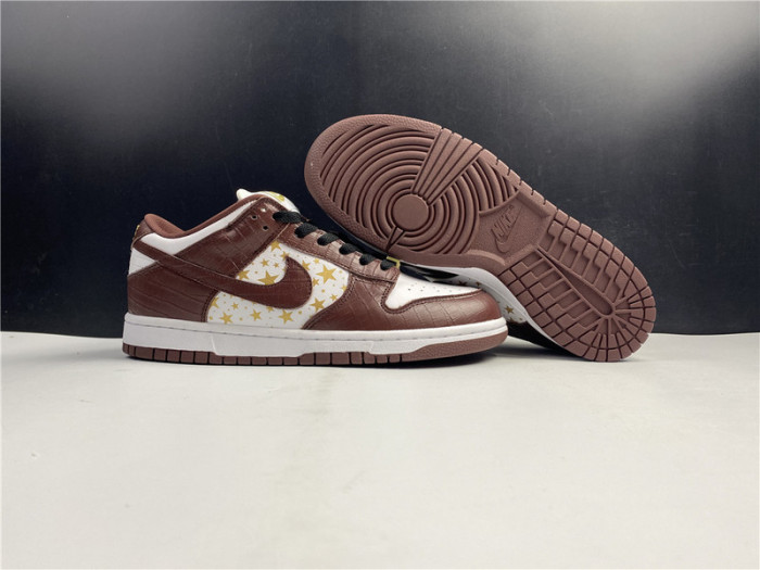 nike sb dunk low S*p*e stars barkroot brown (2021) dh3228-103