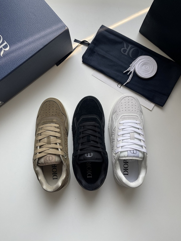 D10R B27 Sneaker