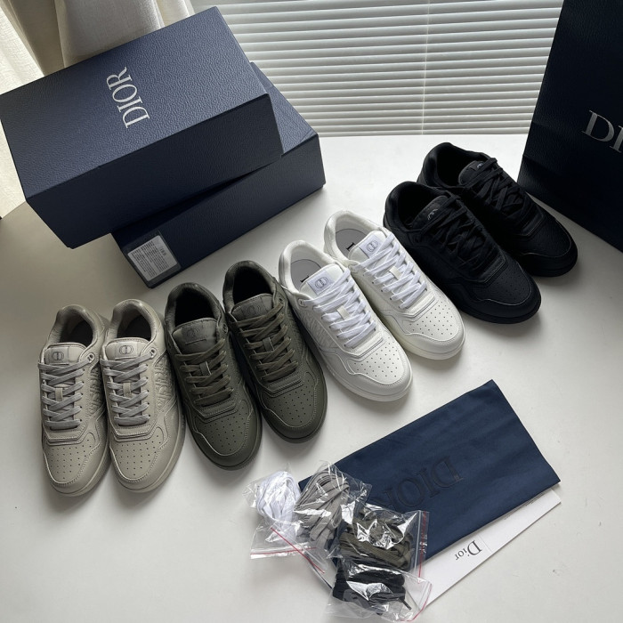 D10R B27 Sneaker