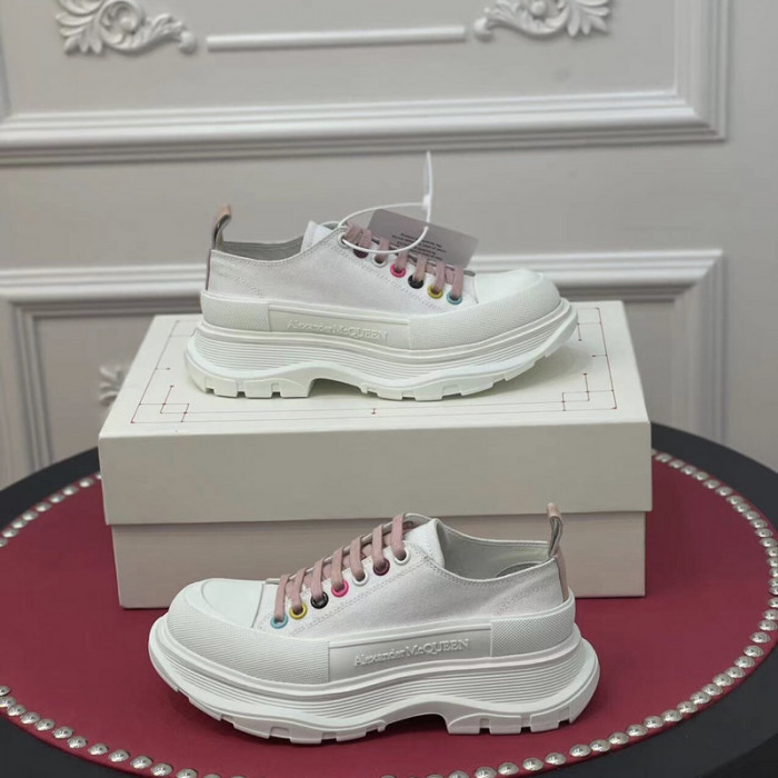 MQ Sneakers