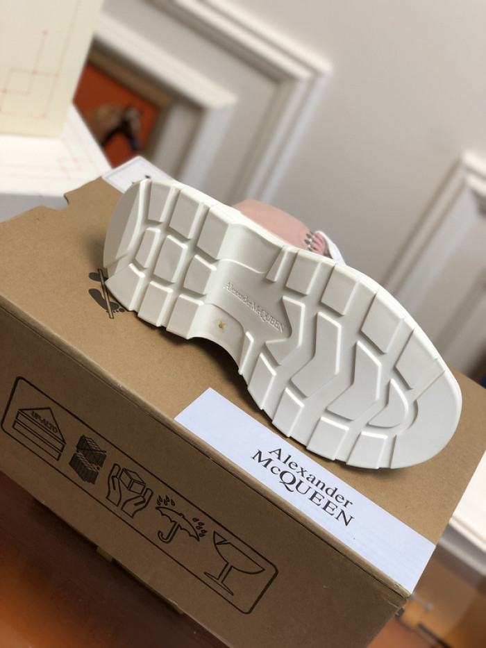 MQ Sneakers
