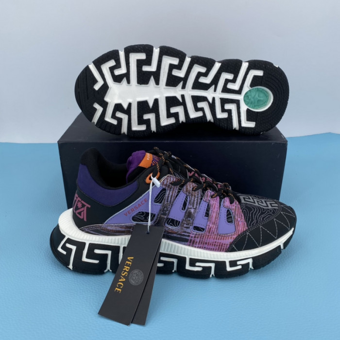 VERS SNEAKERS